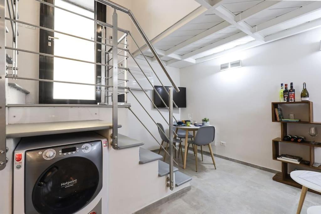 Cozy Loft Navigli, Close To Duomo And Bocconi - Italy Flat Vacation มิลาน ภายนอก รูปภาพ