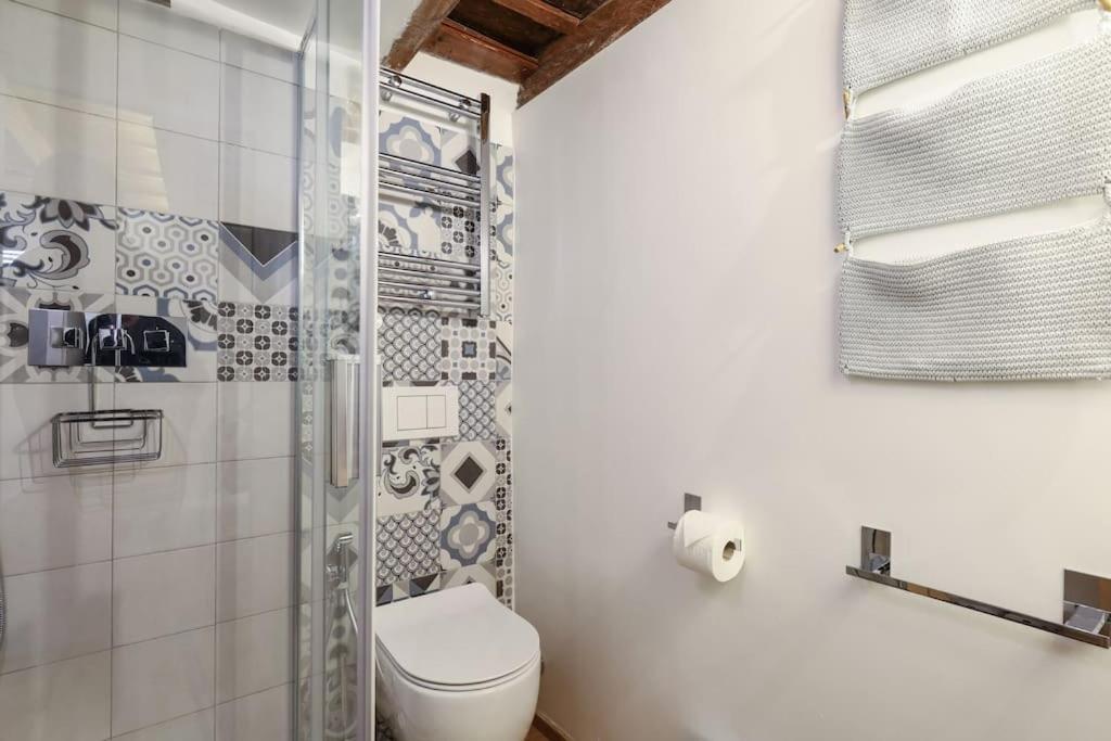 Cozy Loft Navigli, Close To Duomo And Bocconi - Italy Flat Vacation มิลาน ภายนอก รูปภาพ