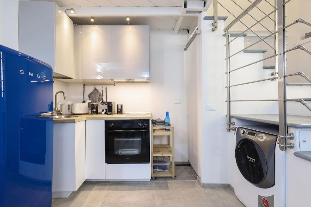 Cozy Loft Navigli, Close To Duomo And Bocconi - Italy Flat Vacation มิลาน ภายนอก รูปภาพ
